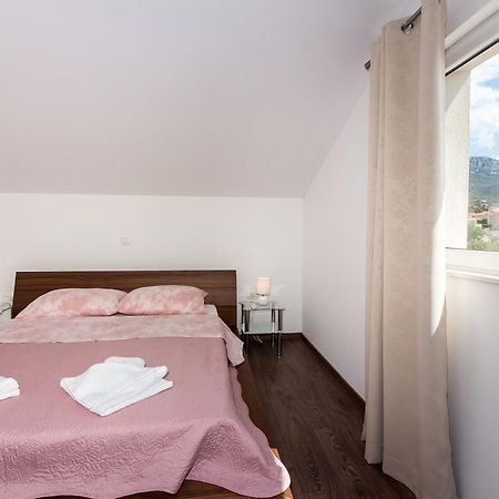 Apartment Villa Rina- Heated Salt Water Pool Kaštela Eksteriør bilde
